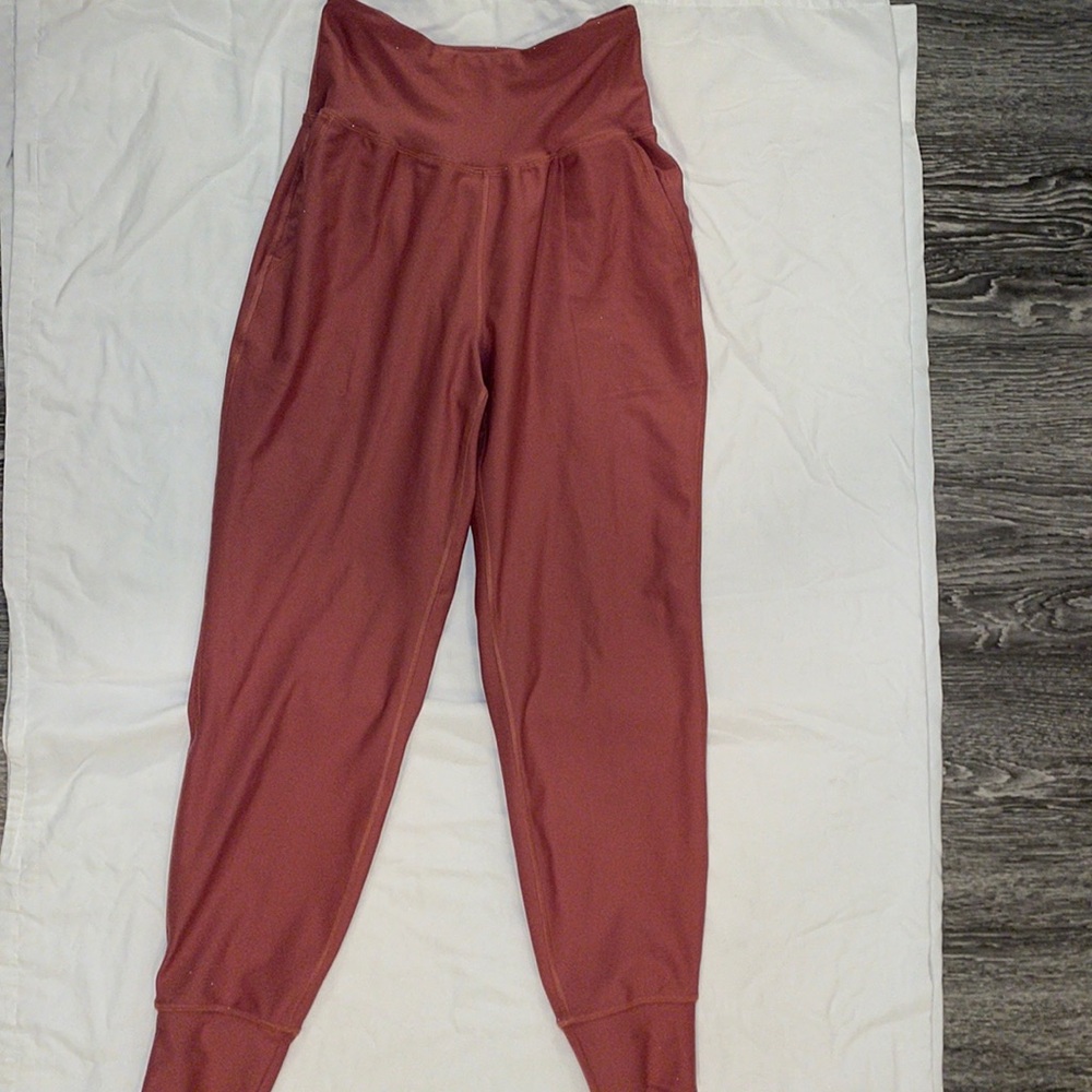 Old Navy activewear